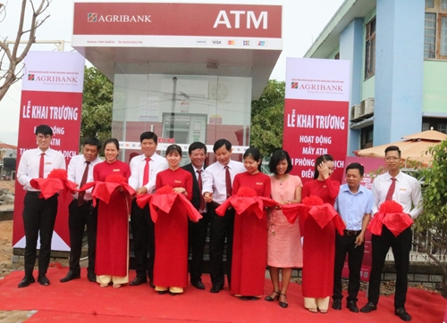 Đưa máy ATM tại Điền Lộc vào vận hành