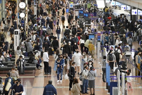 Lượng khách nước ngoài đến Nhật Bản tăng gần 12 lần trong tháng 9 2022