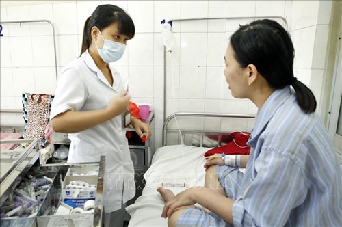 Tháng 11-12 sẽ là đỉnh điểm của sốt xuất huyết, cảnh báo nguy cơ dịch chồng dịch