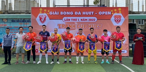 Khai mạc giải bóng đá HUET – OPEN lần thứ nhất