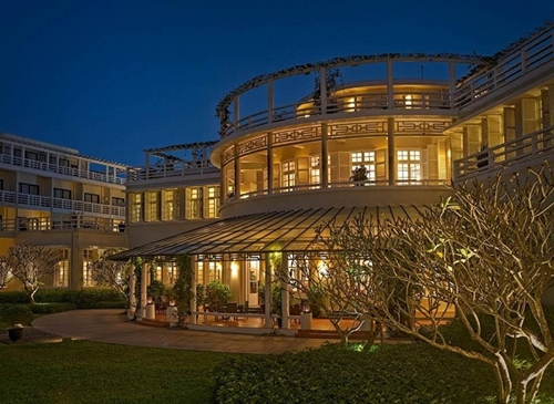 Azerai La Residence Huế được vinh danh “Top 10 khách sạn tốt nhất Đông Nam Á năm 2022”