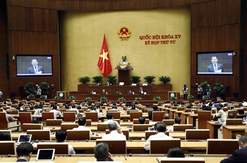 Ngày 31 10, Quốc hội thảo luận về thực hành tiết kiệm, chống lãng phí