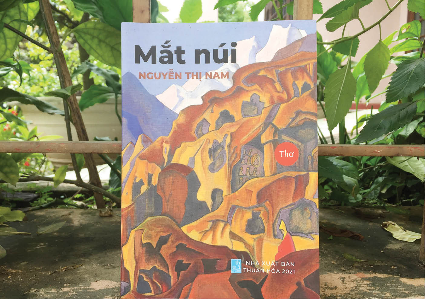 Thiên nhiên luôn đem đến sự tươi mới và thi vị cho người chiêm ngưỡng. Tìm kiếm những hình ảnh thiên nhiên độc đáo và kỳ thú để cảm nhận sức mạnh mà thiên nhiên mang lại. Hãy xem ngay hình ảnh liên quan để cảm nhận ngay sự phong phú và tuyệt vời của thiên nhiên.