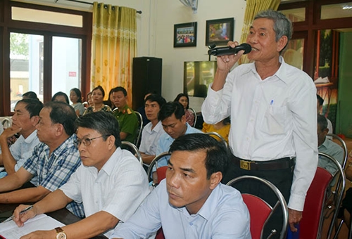 Người dân thị trấn Phong Điền phản ánh nhiều vấn đề về đất đai, môi trường