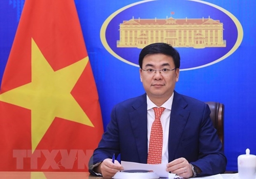 Không ngừng củng cố quan hệ chính trị và hợp tác song phương Việt-Lào