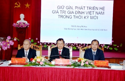 Hệ giá trị quốc gia, văn hóa, gia đình và chuẩn mực con người Việt Nam trong thời kỳ mới