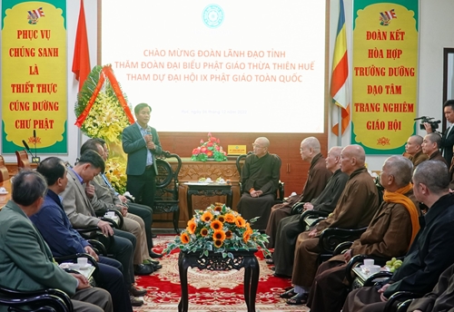 Lãnh đạo tỉnh thăm Đoàn đại biểu Phật giáo tỉnh tham dự Đại hội Phật giáo toàn quốc