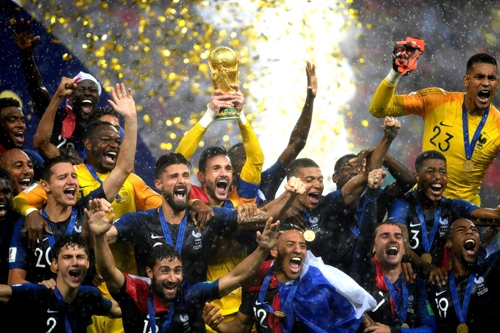 “Kỷ nguyên vàng” của tuyển Pháp và Deschamps