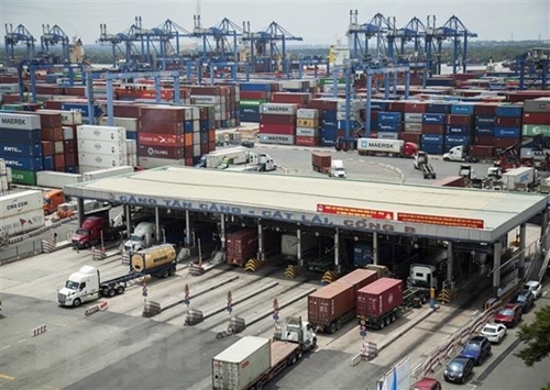 Dấu ấn xuất nhập khẩu hàng hóa Việt Nam chạm mốc 700 tỷ USD