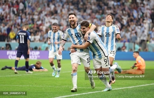 Cả Nam Mỹ chờ đợi Argentina toả sáng