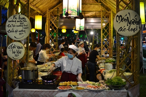 Ẩm thực Huế đóng góp để Việt Nam là điểm đến ẩm thực tốt nhất châu Á 2022