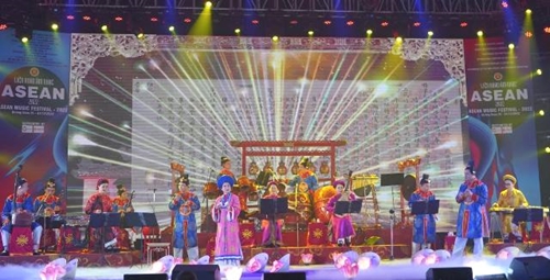 Giới thiệu âm sắc cung đình Huế tại Liên hoan Âm nhạc ASEAN 2022