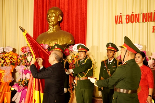 Phường Phú Bài kỷ niệm 40 năm thành lập  đón nhận Huân chương Lao động