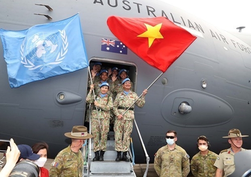 Lực lượng gìn giữ hòa bình Việt Nam với đóng góp đối ngoại nhân dân