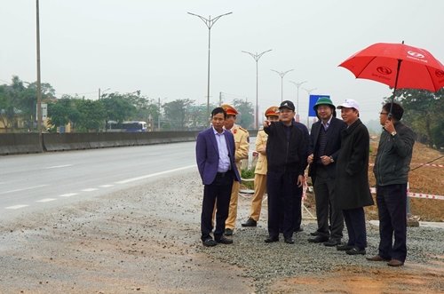 Phó Chủ tịch UBND tỉnh Hoàng Hải Minh kiểm tra công tác bảo đảm trật tự, an toàn giao thông
