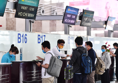 Vietnam Airlines khuyến nghị hành khách lên sân bay sớm và làm check-in trực tuyến dịp cao điểm Tết