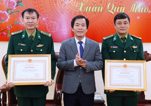 Chủ tịch UBND tỉnh Nguyễn Văn Phương chúc tết các cơ quan, đơn vị