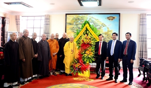 Bí thư Tỉnh ủy Lê Trường Lưu tiếp phái đoàn Giáo hội Phật giáo Việt Nam tỉnh