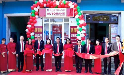 Khai trương Autobank CDM đầu tiên tại TX Hương Thủy