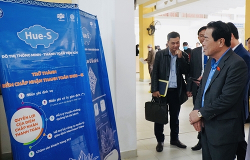 3 trung tâm y tế huyện chấp nhận thanh toán bằng ví điện tử trên Hue-S